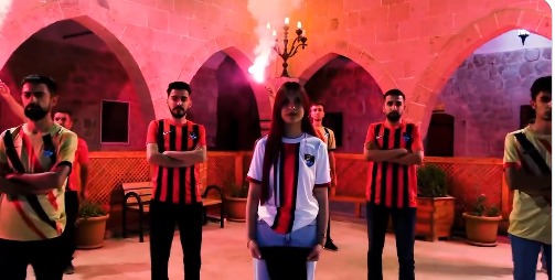 Vanspor yeni sezon formalarını tanıttı