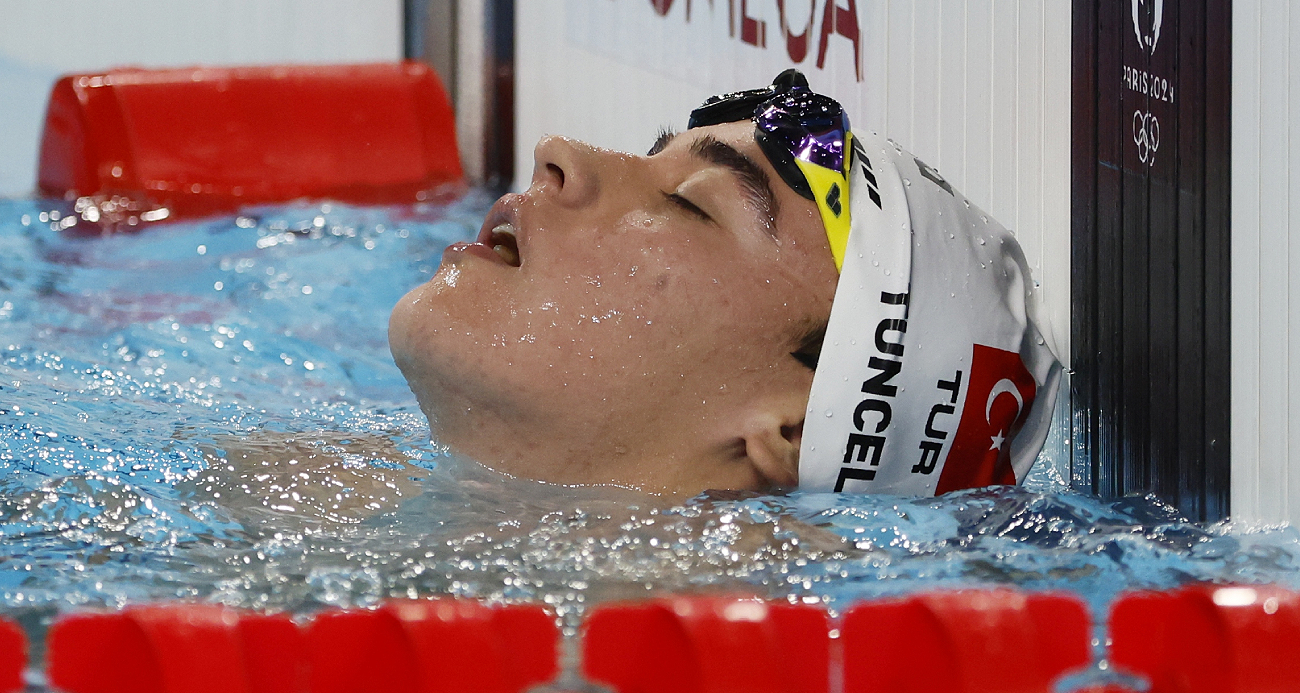 Milli yüzücüden büyük başarı