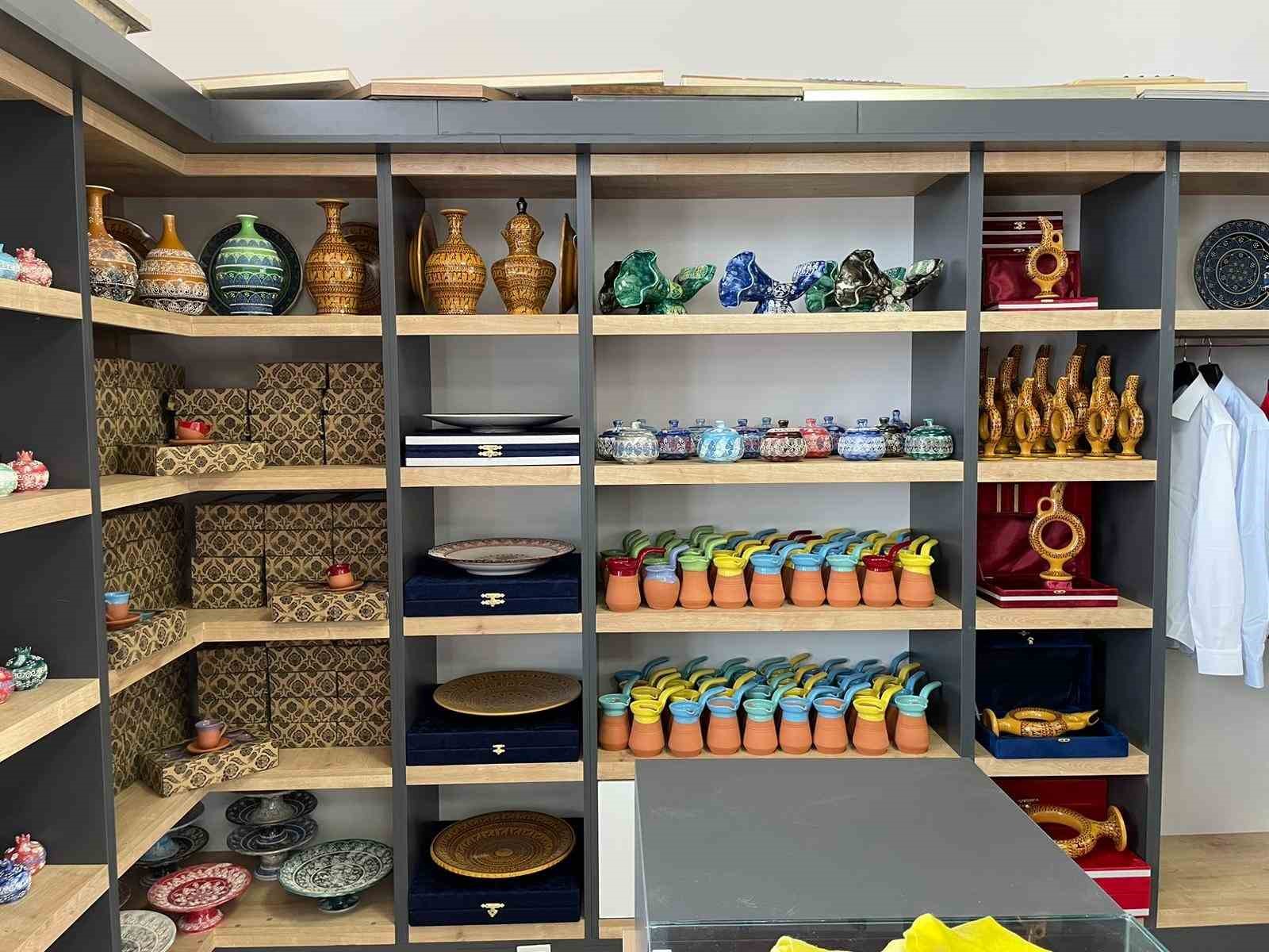 Hükümlü ve tutukluların ürettiği ürünler burada satılacak