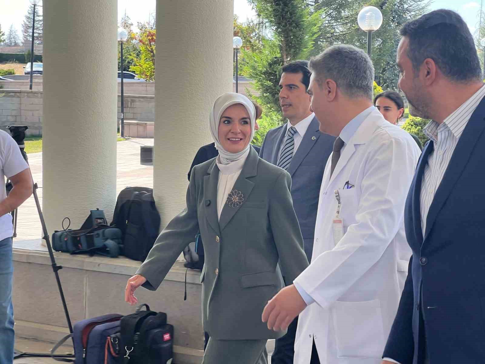 729 şehit yakını, gazi ve gazi yakınımızı kamuya atayacağımızı duyurmak istiyoruz”