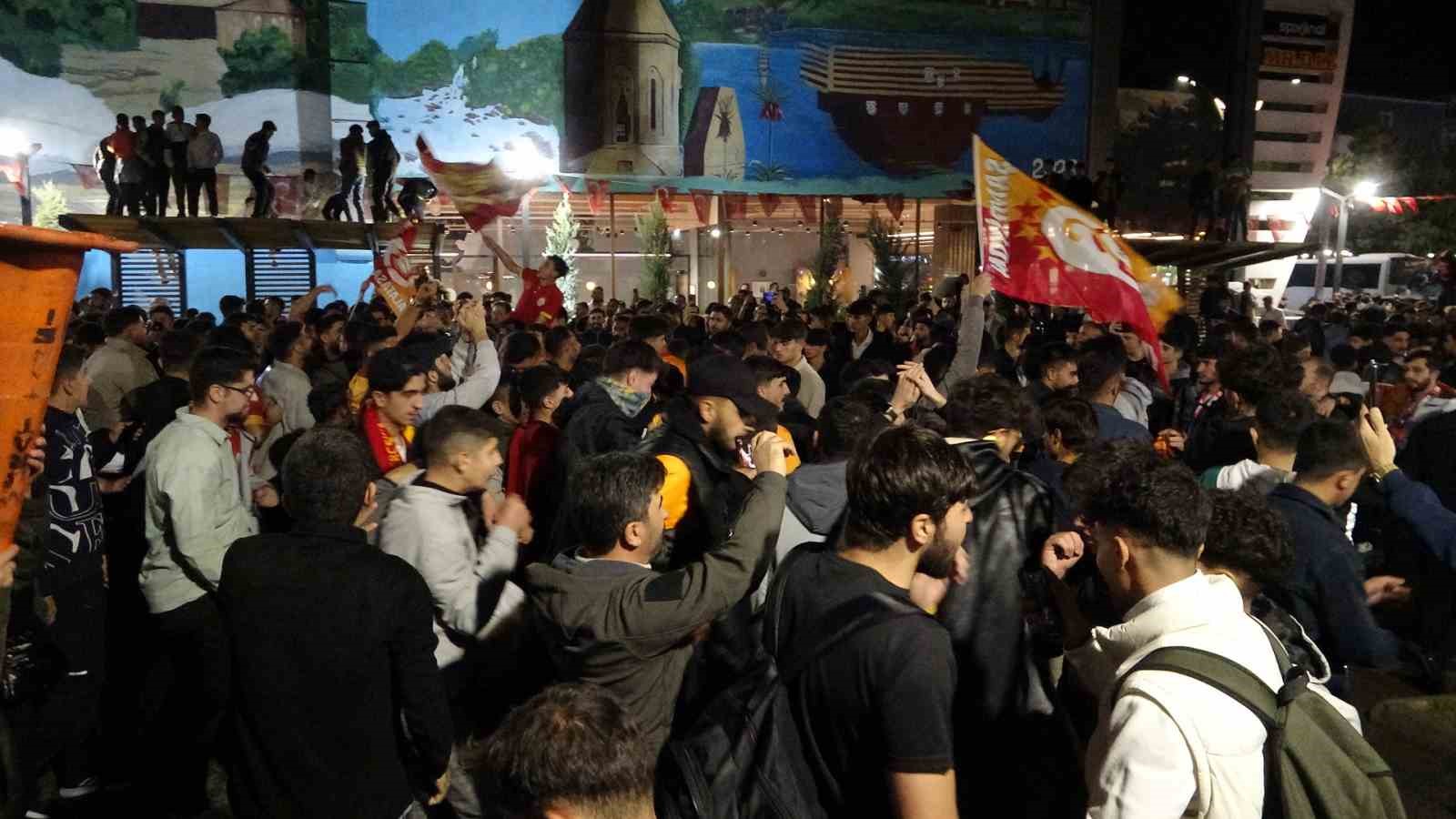 Van’da derbi coşkusu