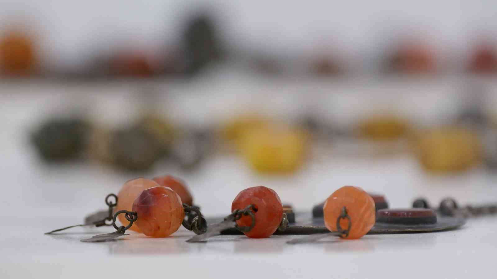 3500 yıllık takılar görücüye çıktı