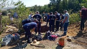 Su çıkarmak için kuyu kazan 2 kişi toprak altında kaldı