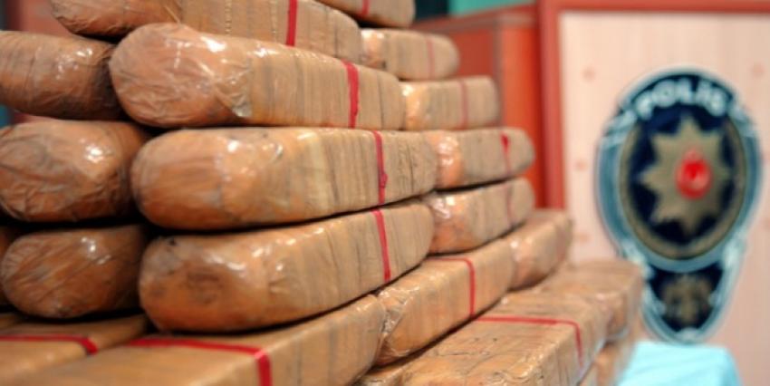 Van dahil 32 ilde 3 ton 972 kilogram uyuşturucu madde ele geçirildi