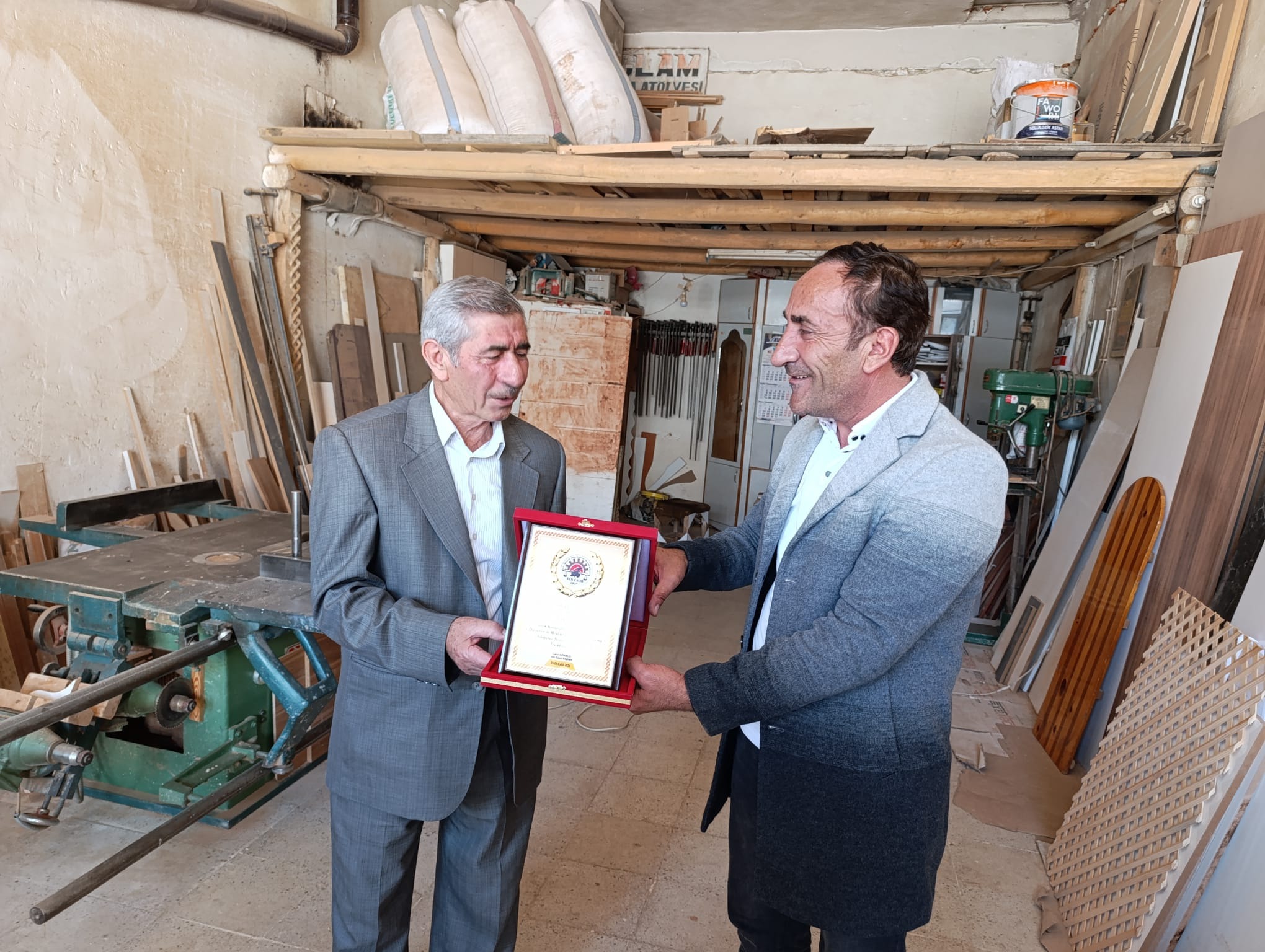 Van’da “Yılın Ahisi” seçilen Tancan: “Çok mutlu oldum”