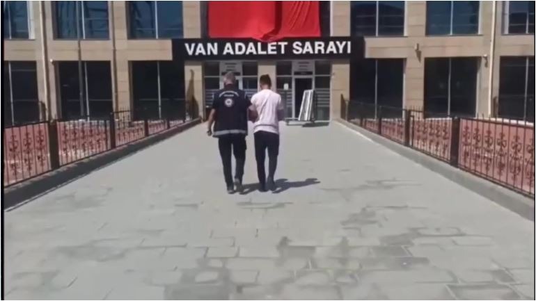 Van’da göçmen kaçakçılığı yapan 6 organizatör tutuklandı