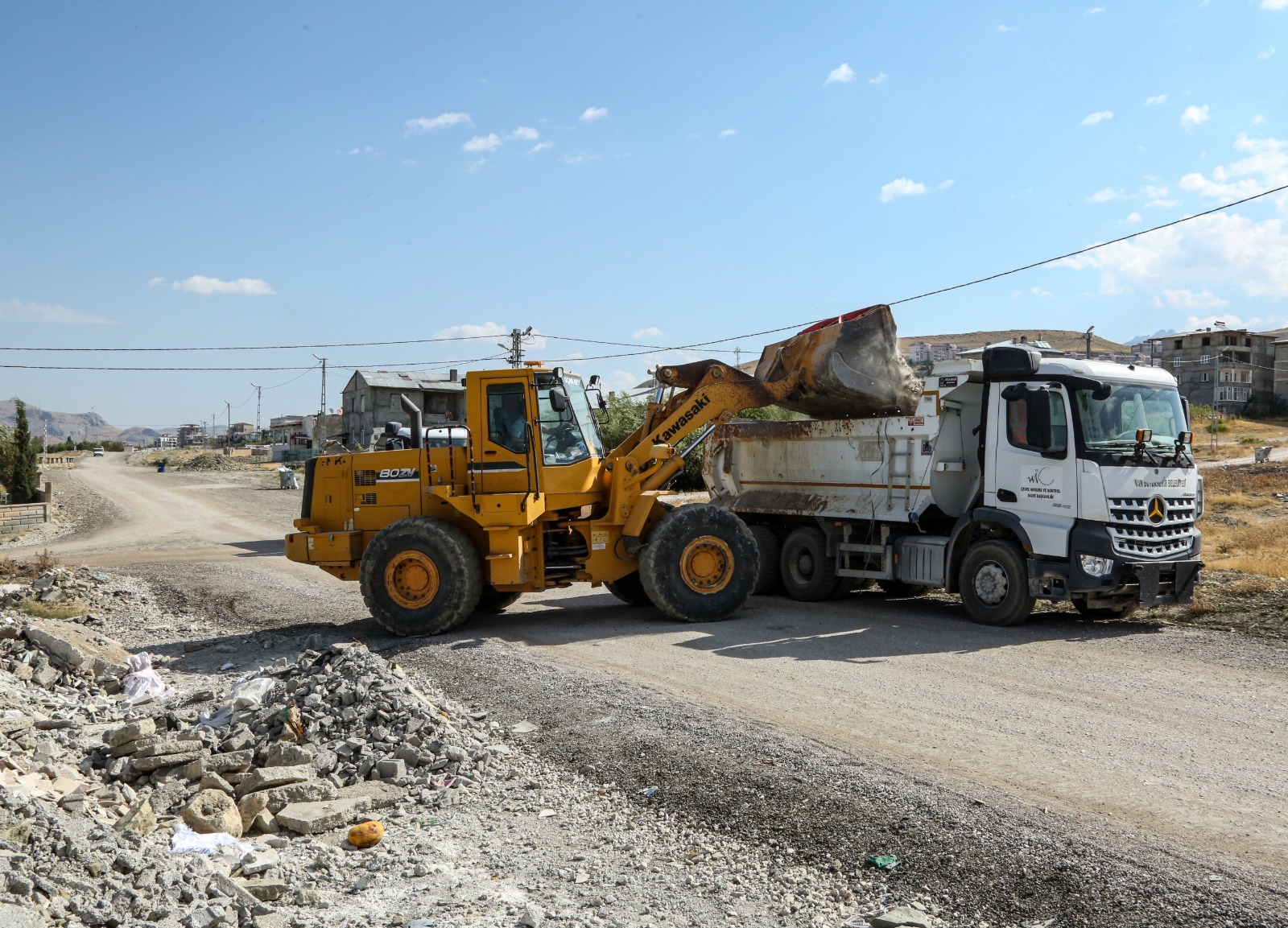 Van’da hafriyat temizleme çalışmaları sürüyor
