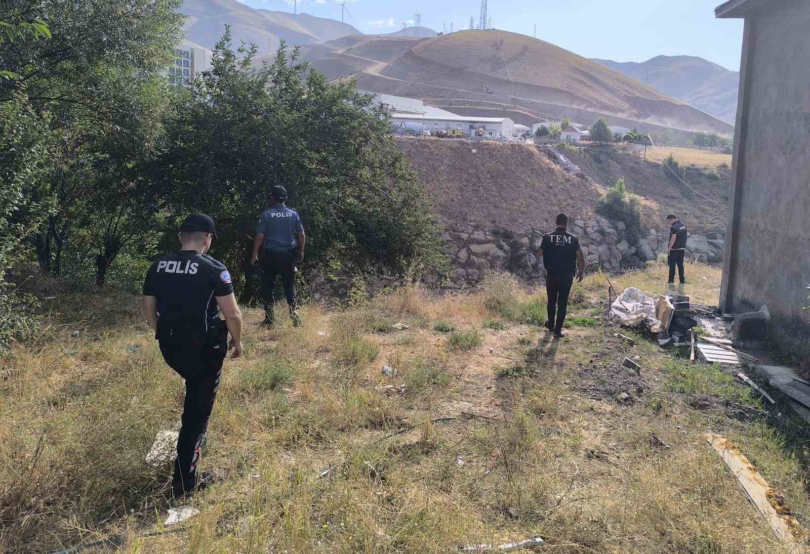 Bitlis’te okul çevreleri denetlendi