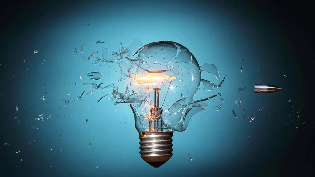 Van’ın bir çok ilçesinde elektrikler kesilecek