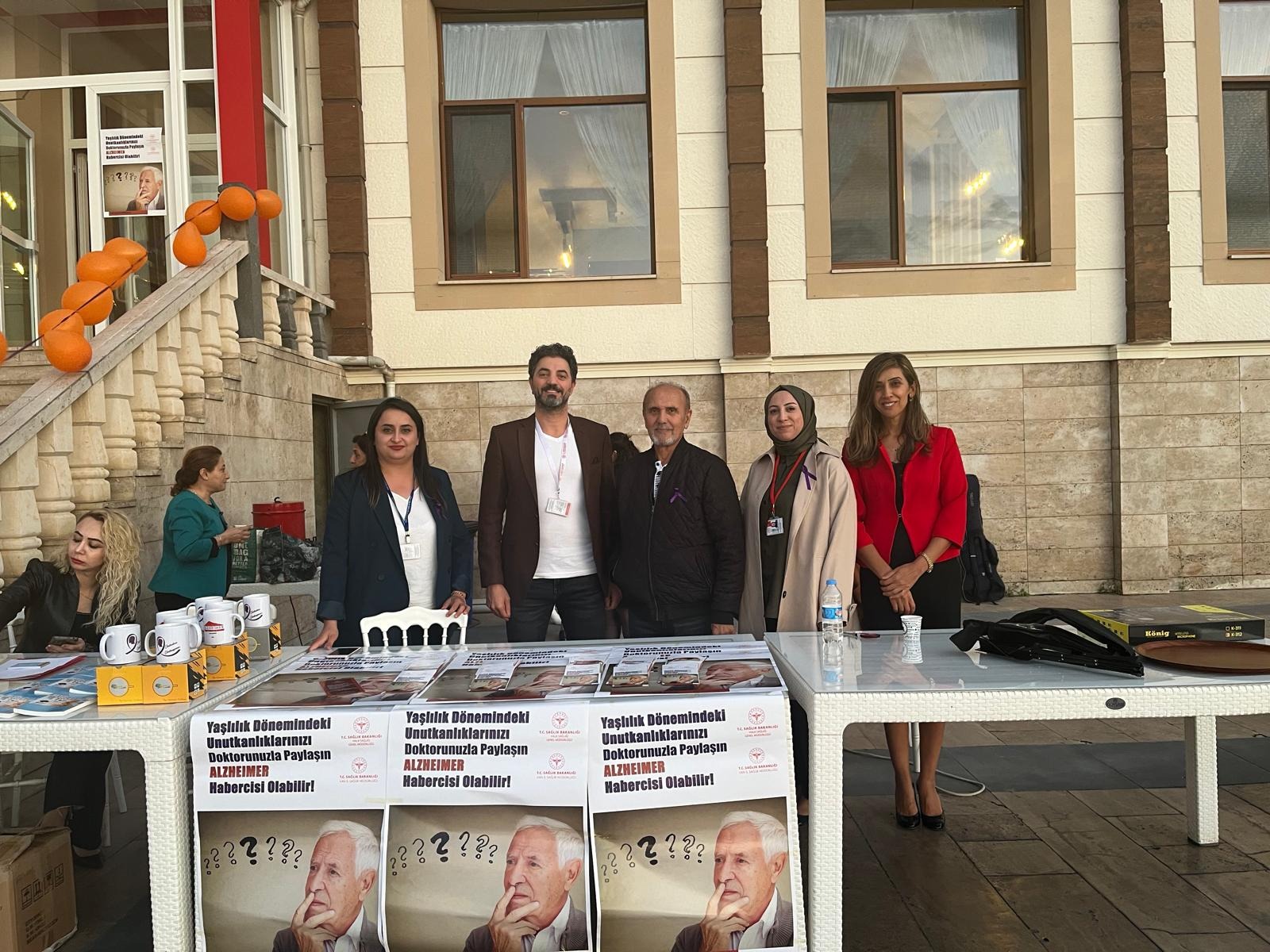 Van’da doktorlar Alzheimer’a dikkat çekti!