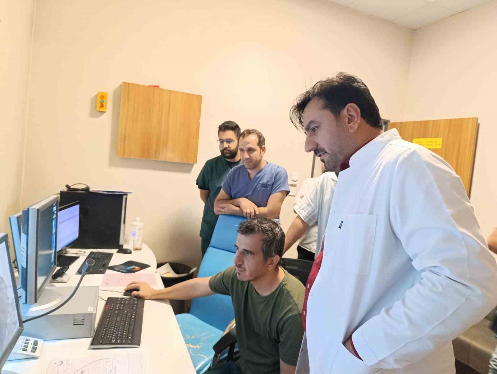 Van’da geleceğin kardiyologları yetişiyor