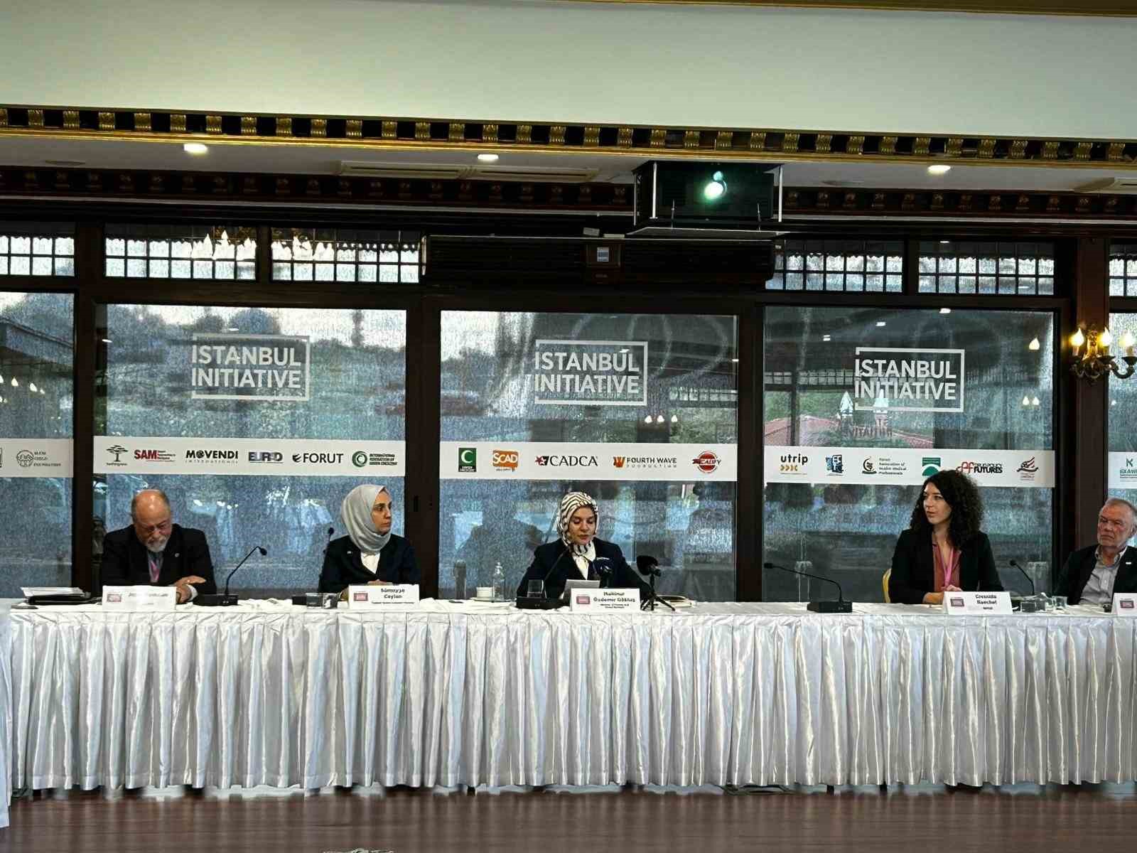 Bakan Göktaş: “Çocukların olumsuz etkilenebilecekler içerikleri tespit etmek ve bunlara yönelik koruyucu, önleyici faaliyetler yürütüyoruz”