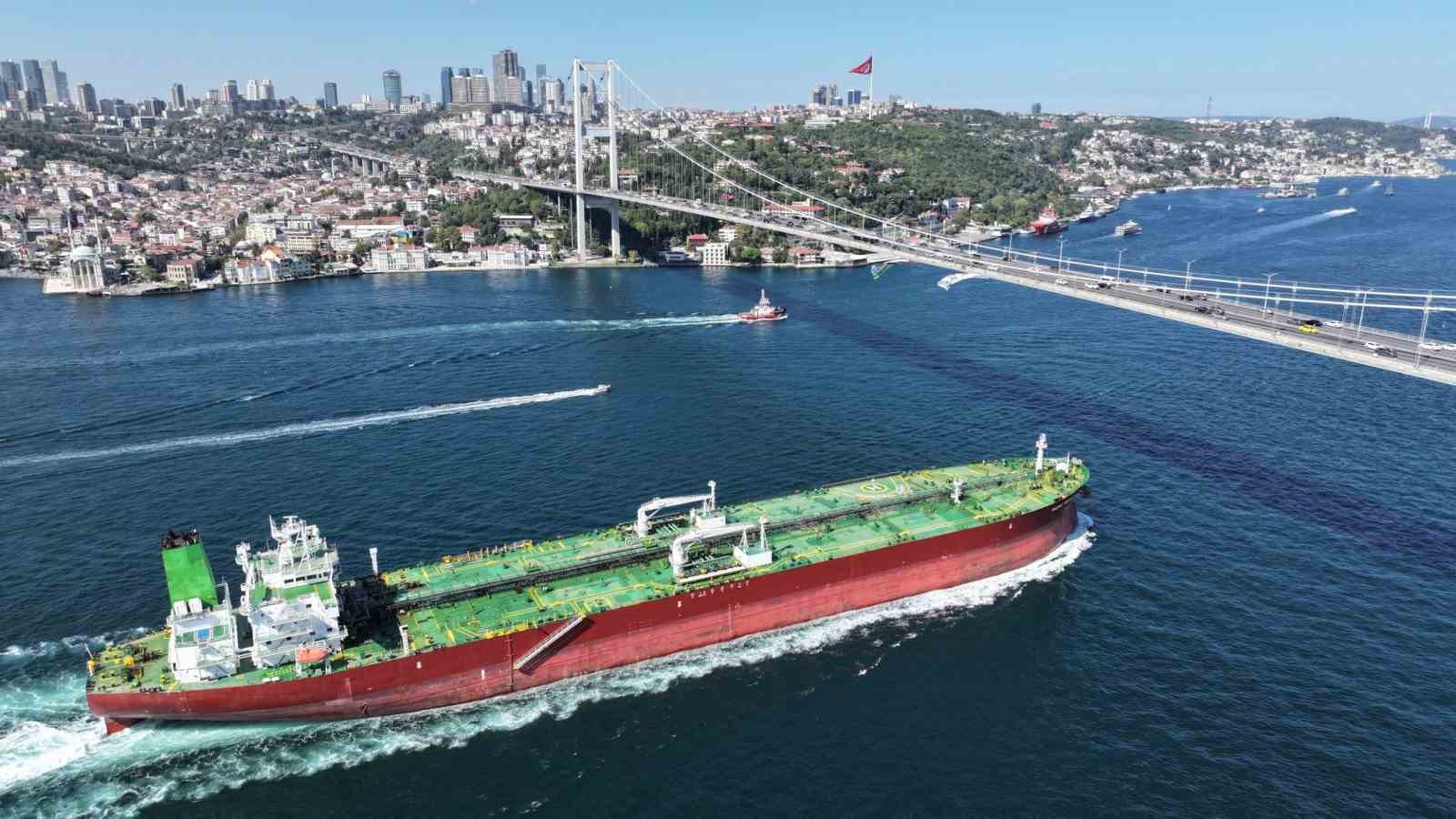 İstanbul ve Çanakkale boğazlarında 2024 yılının Ocak-Eylül döneminde 65 bin 807 gemi hareketi gerçekleşti