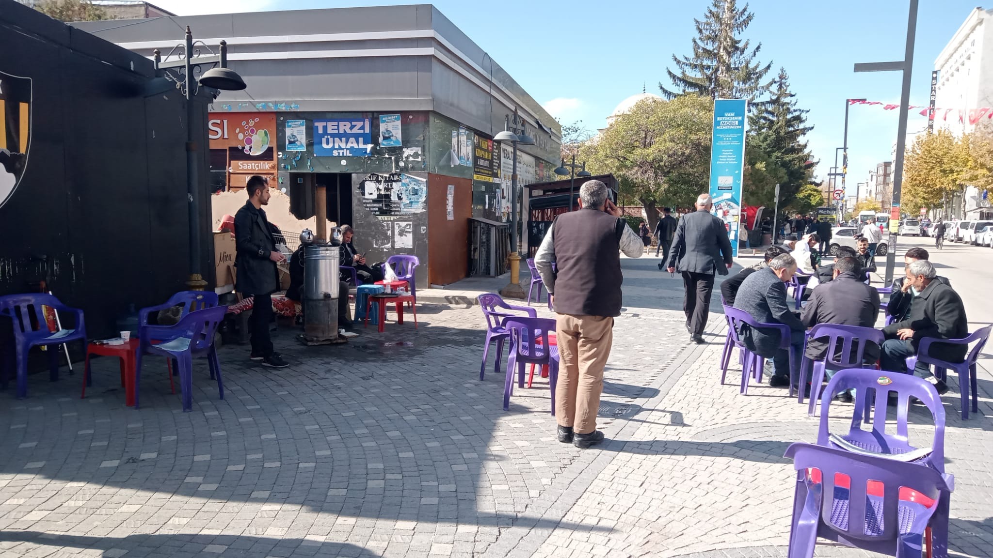 Van’ın göbeğinde semaver keyfi!