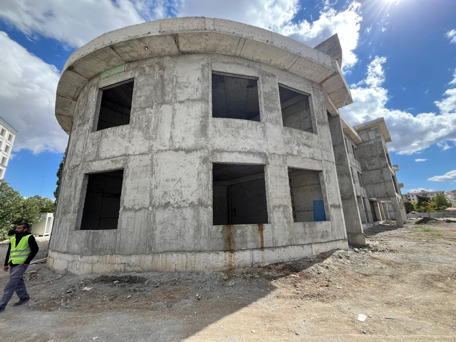 Van’da 203 yeni okul yapılıyor