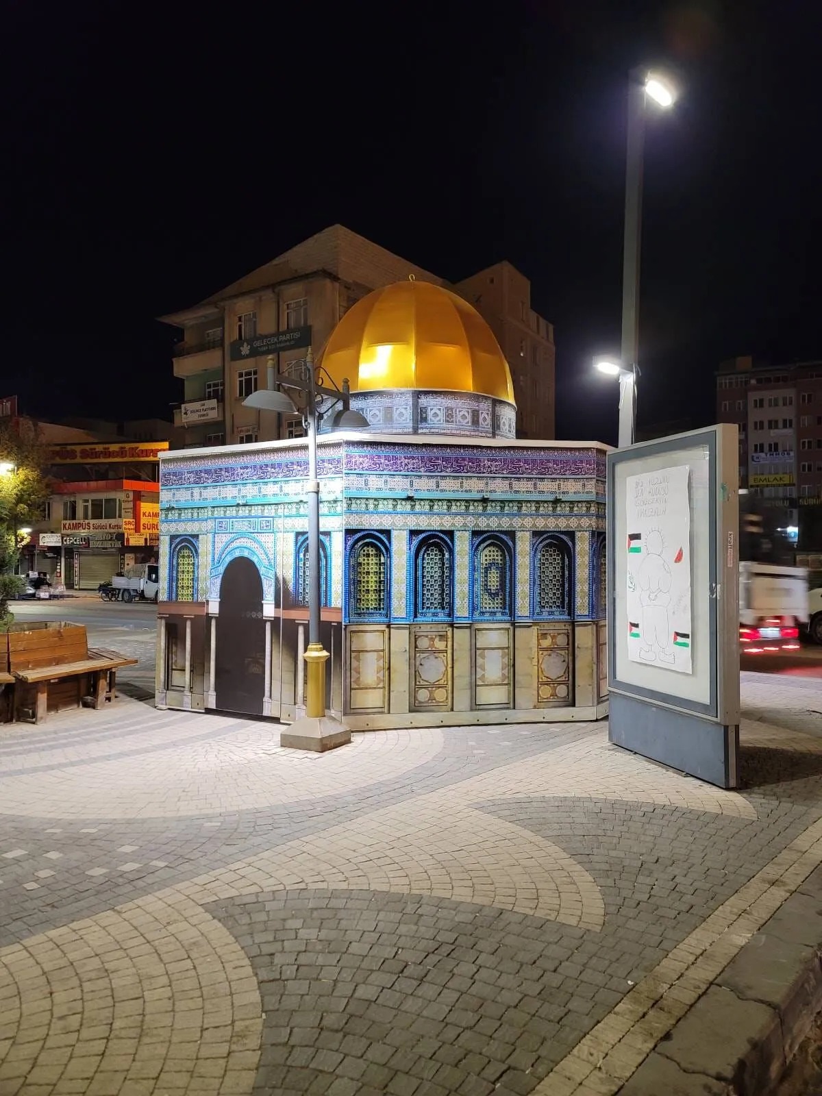 Van’da “Kubbetü’s Sahra” şeklinde çadır kuruldu