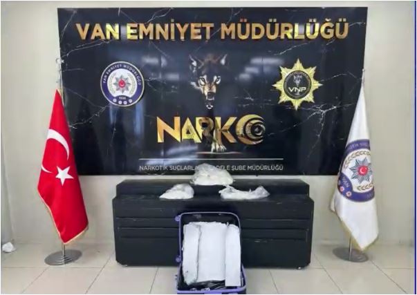 Van’da kilolarca uyuşturucu ele geçirildi
