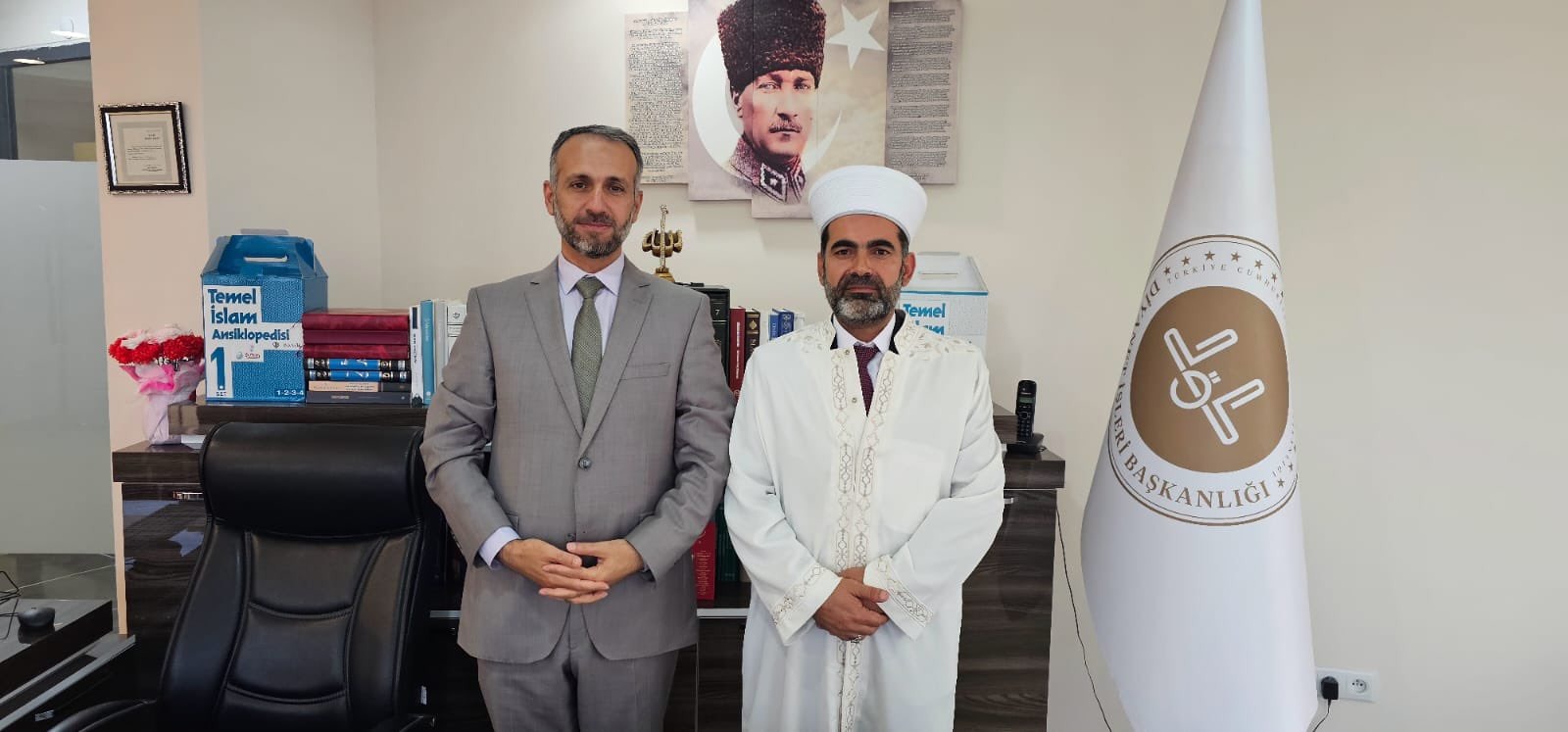 Van’ın Edremit ilçe müftüsü göreve başladı