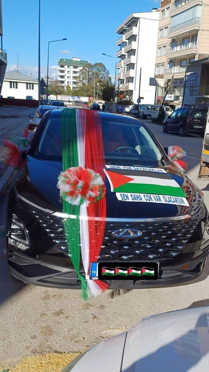 Vanlı çiftin Filistin hassasiyeti takdir topladı