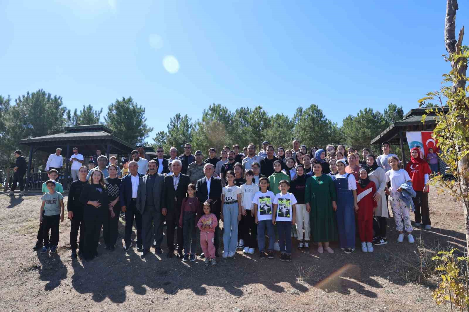 Ahıska Türkleri piknik şöleninde bir araya geldi