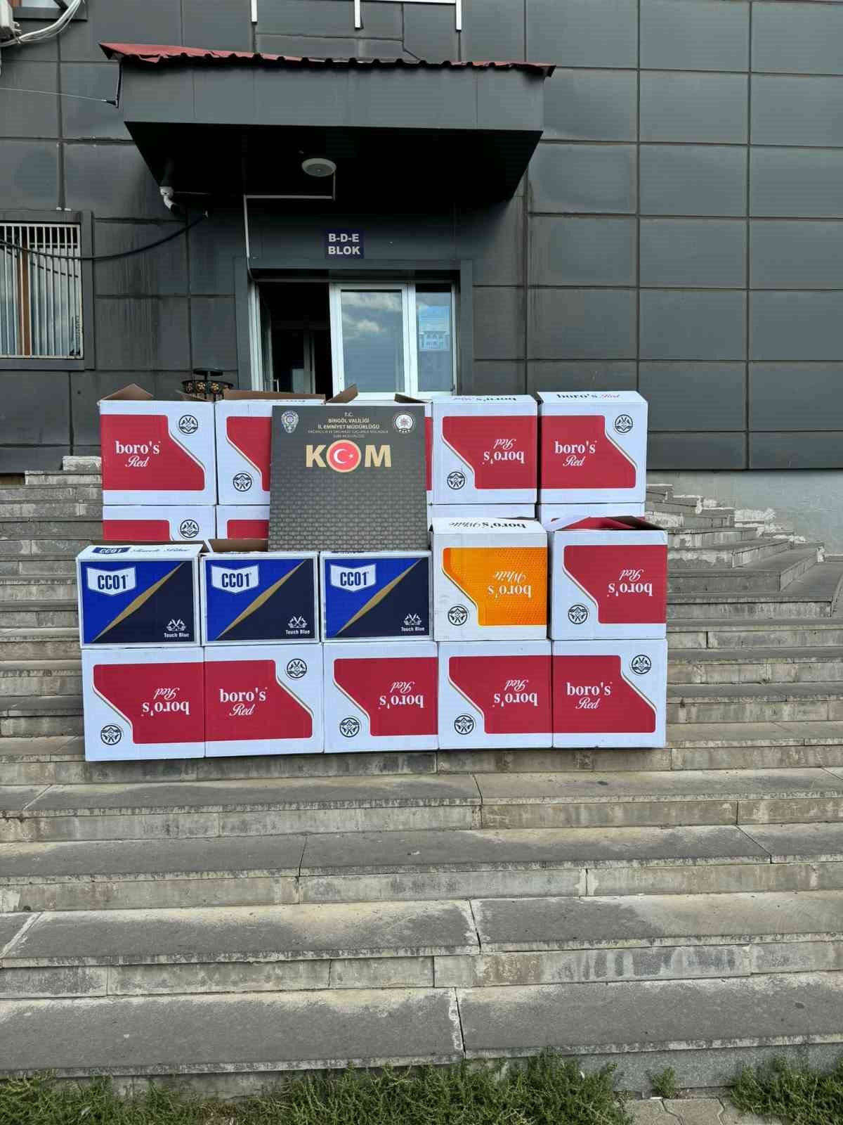 Bingöl’de 280 bin dal bandrolsüz makaron ele geçirildi