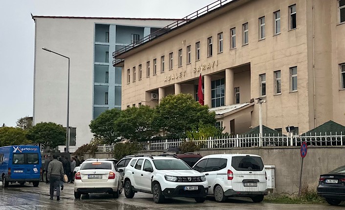 Evrakta sahtecilik operasyonunda gözaltına alınan 16 kişiden 5’i tutuklandı