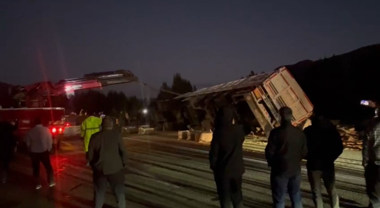 Hakkari-Van yolunda kaza: 1 yaralı