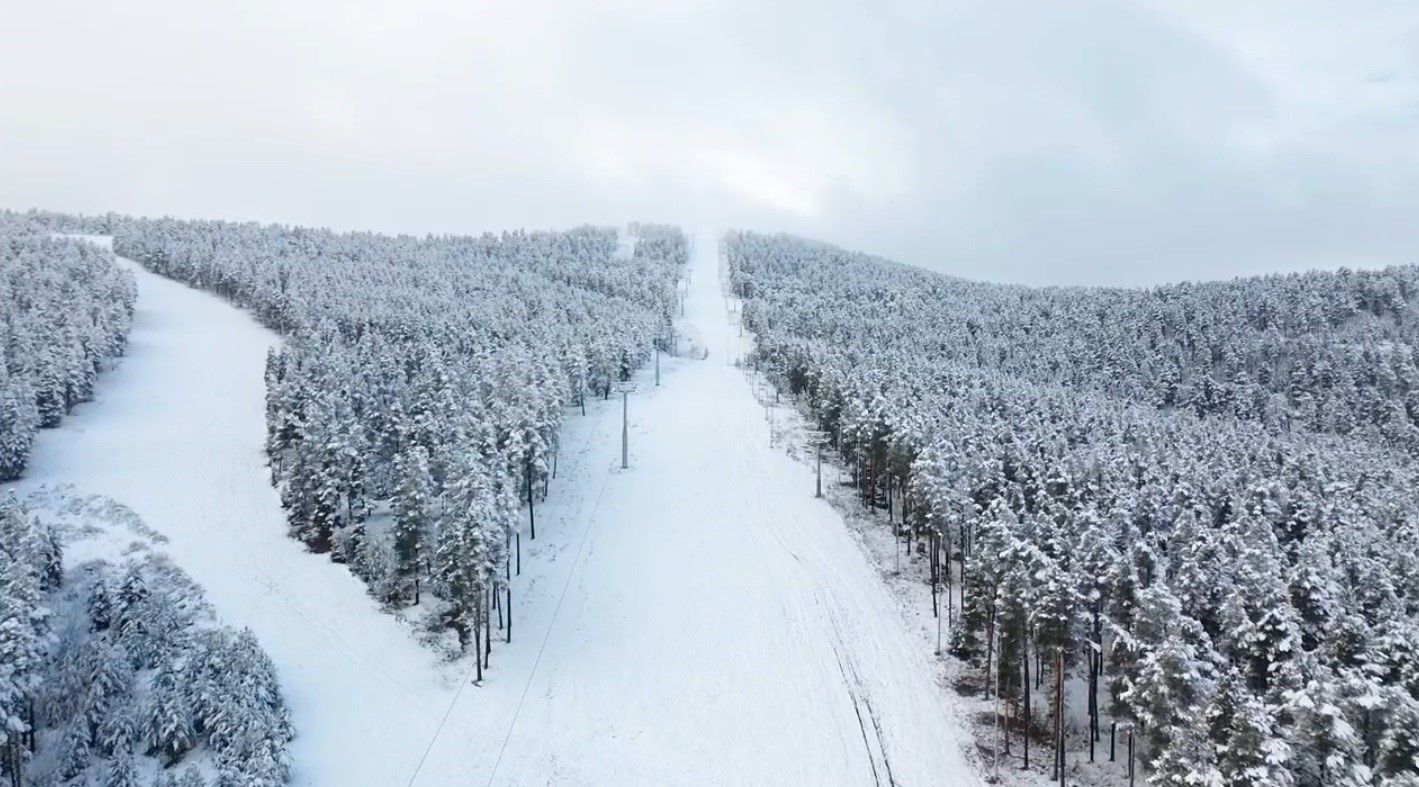 Kars’ta kış yüzünü gösterdi