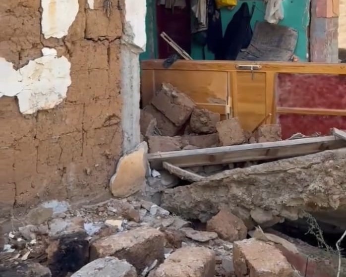 Malatyadaki depremde çöken istinat duvarının altında kalan 1 kişi yaralandı