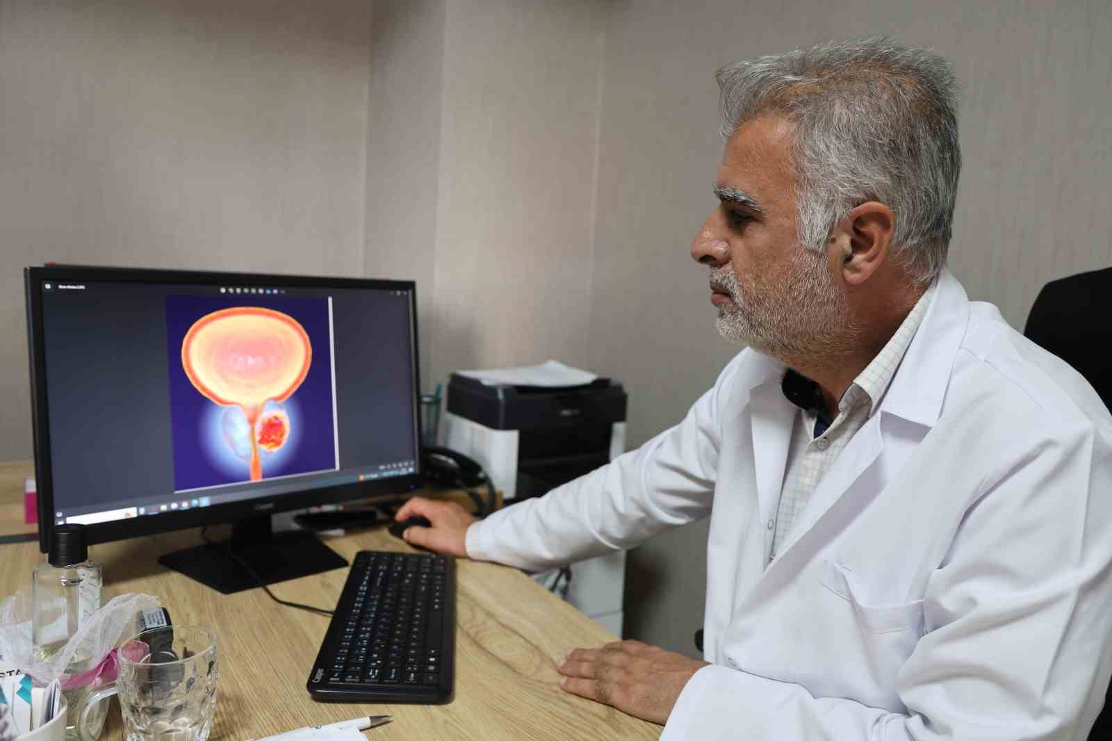 Üroloji Uzmanı Op. Dr. Yüzgeç: ’’Prostat hastalığının ilaçla tedavisi yoktur’’