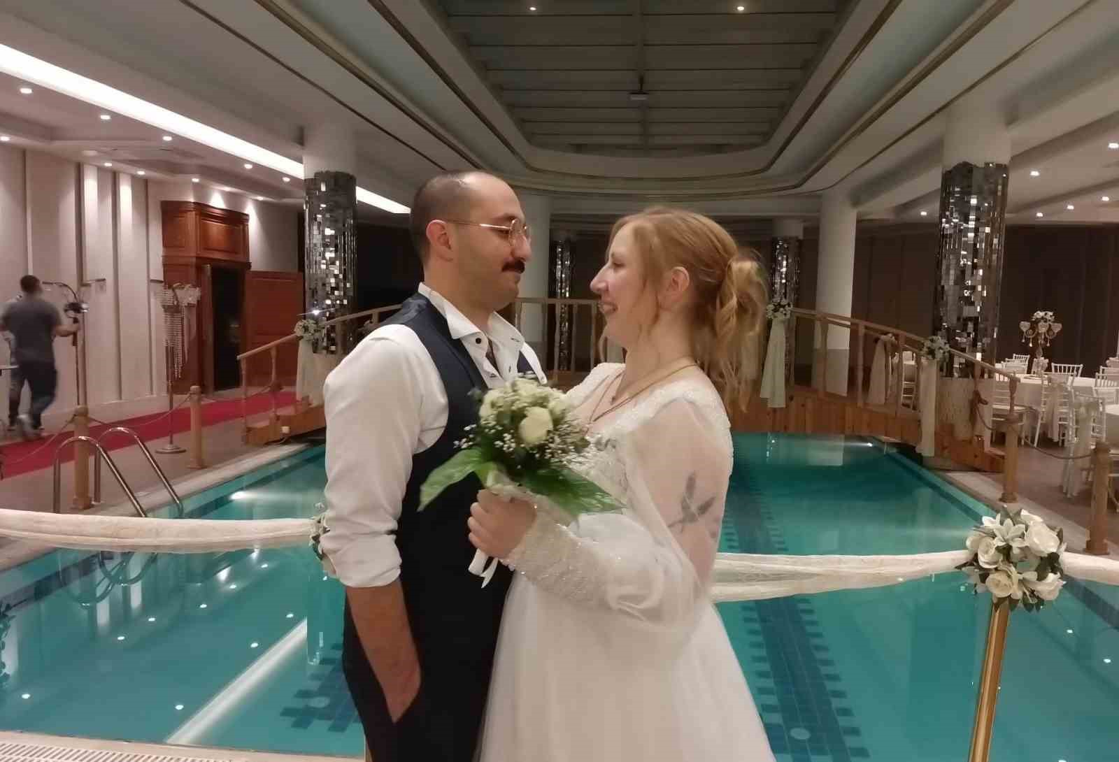 Yabancı geline Türk usulü düğün