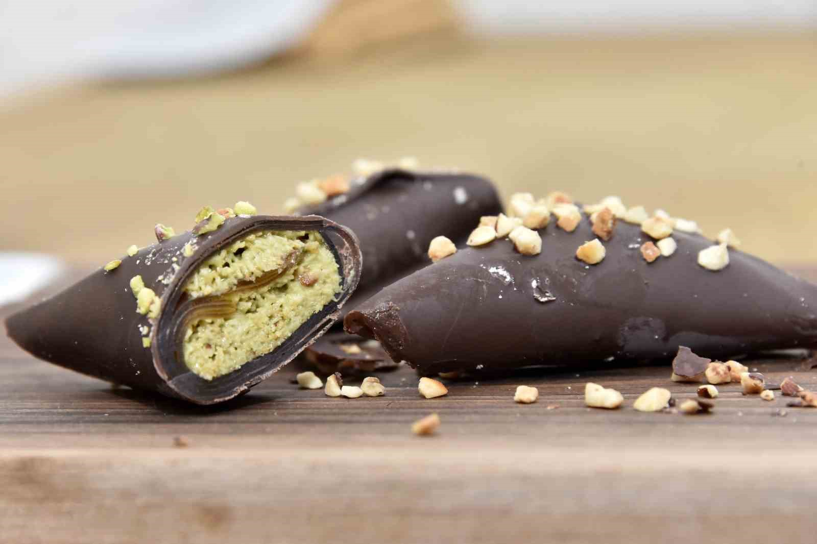 Yöresel lezzeti “pestil” Dubai çikolatasıyla buluştu