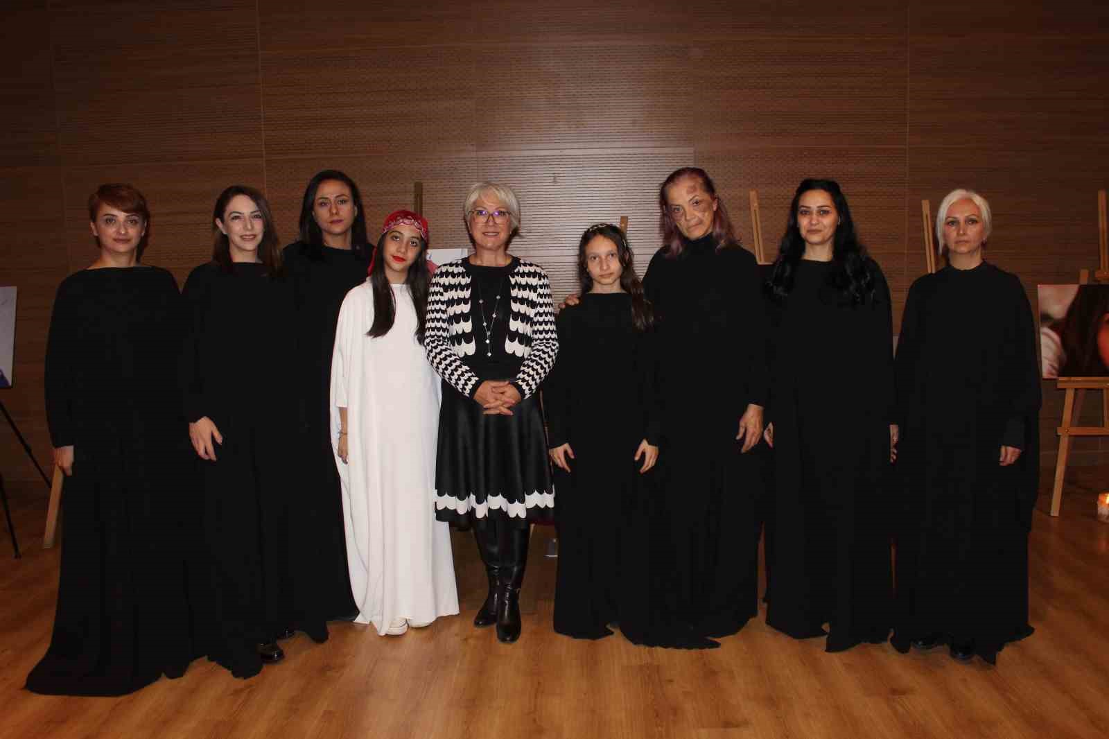 Kadına şiddete farkındalık tiyatrosu