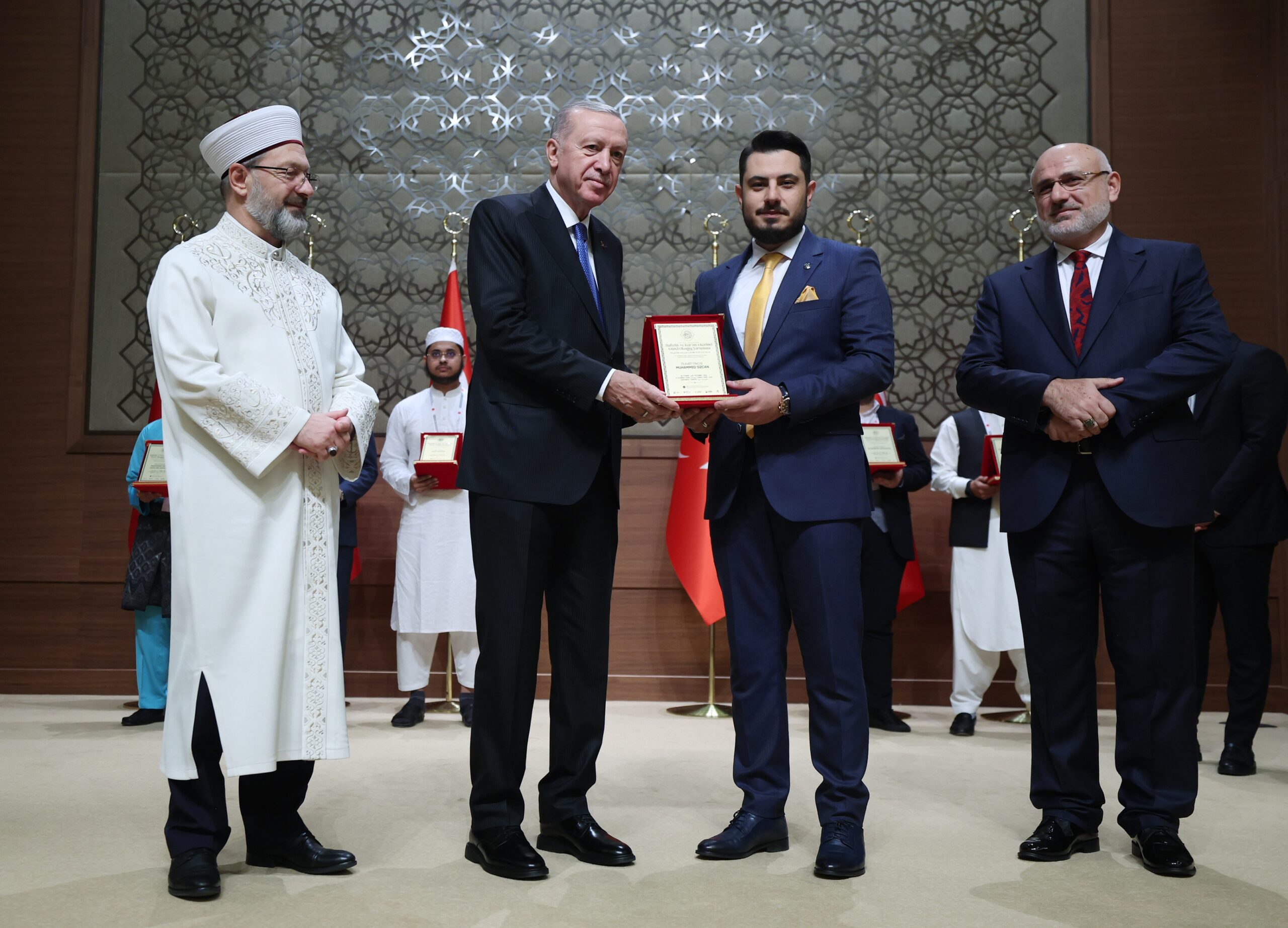 Vanlı hafızdan büyük başarı: Dünya birincisi oldu