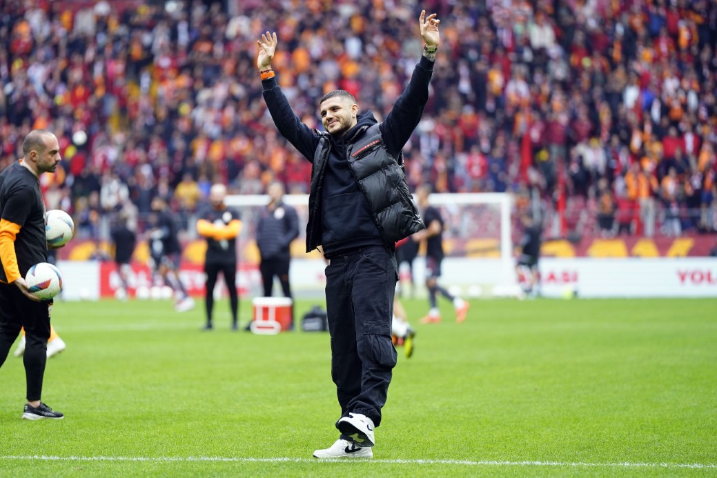 Icardi, maç öncesi 3’lü çektirdi