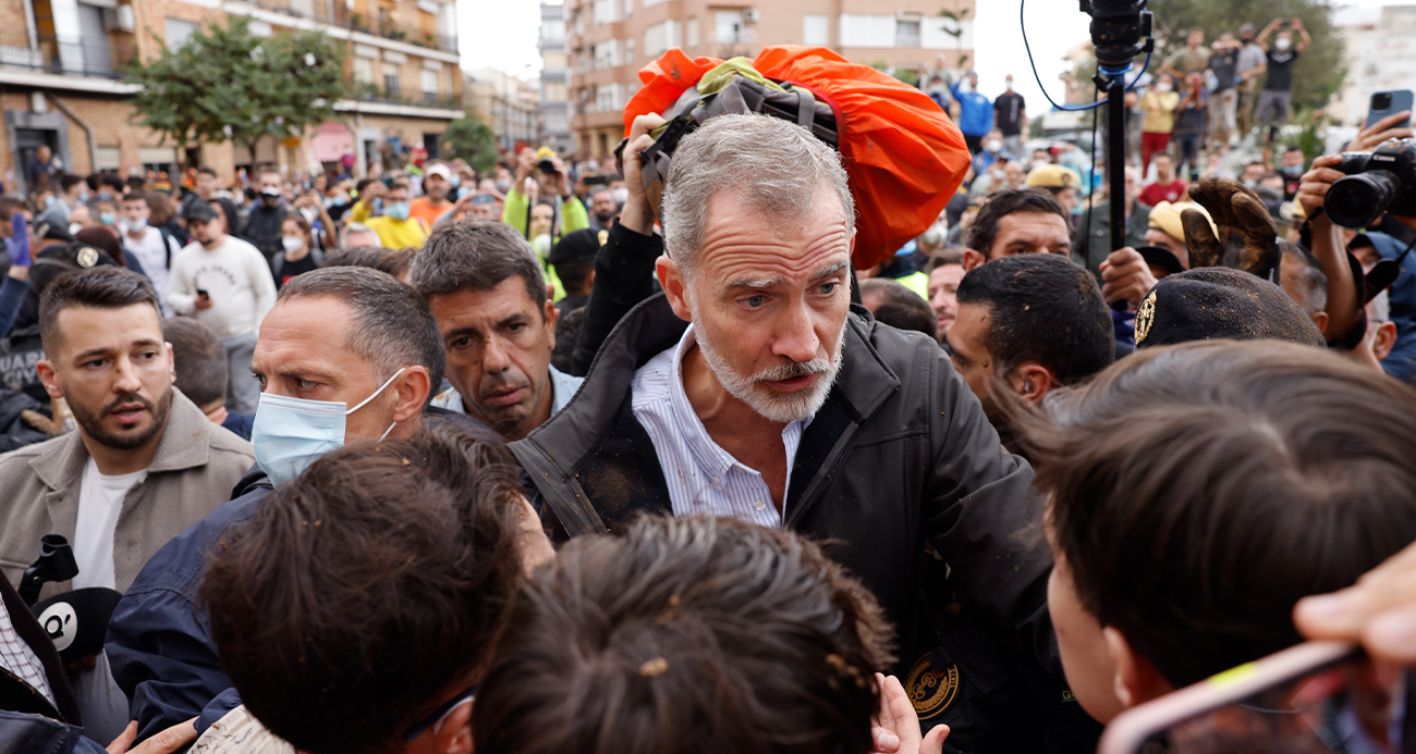 İspanya’da Kral Felipe ve Başbakan Sanchez’e saldırı