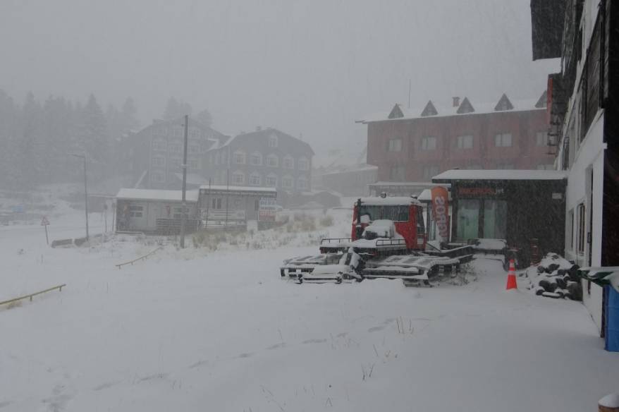 Uludağ’da kar kalınlığı yarım metreye ulaştı