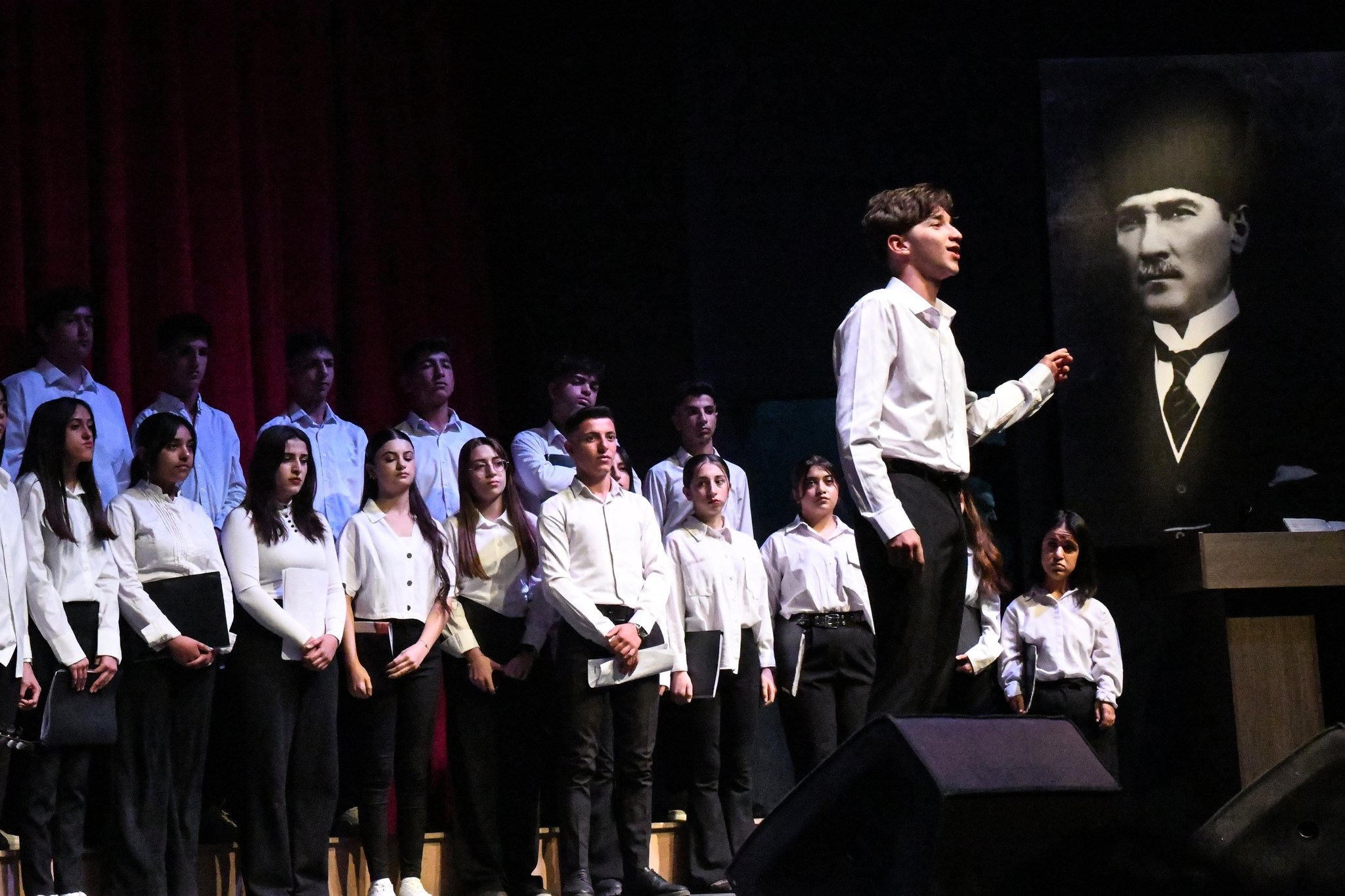 Van’da Atatürk anıldı