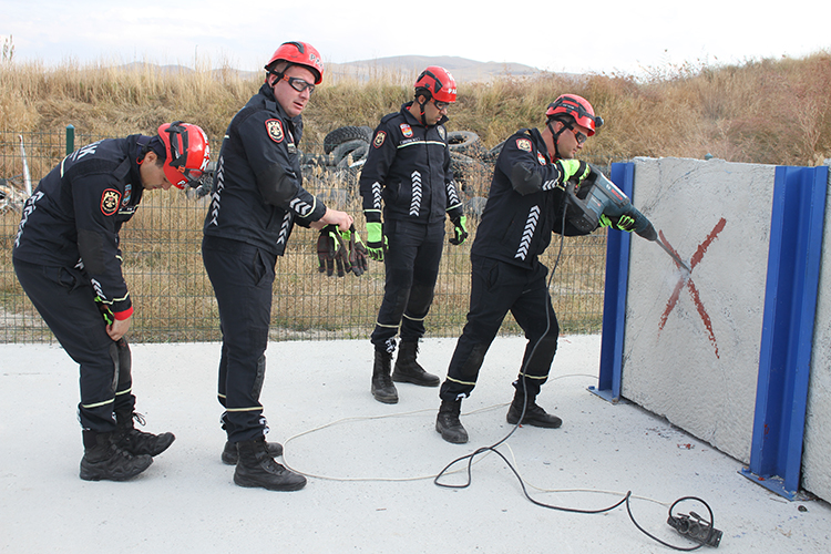 Van’daki PAK Ekibi Olaylara Müdahale Kabiliyetini Geliştiriyor