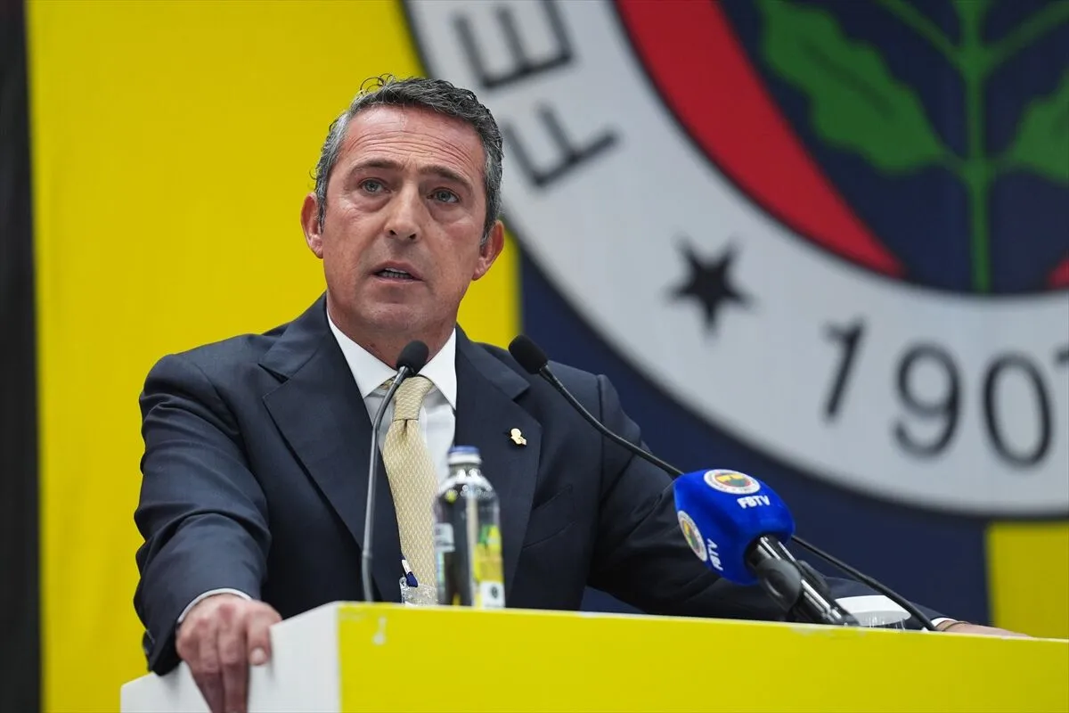 Ali Koç: “Fenerbahçe’yi dışarıdan kimse yıkamaz”