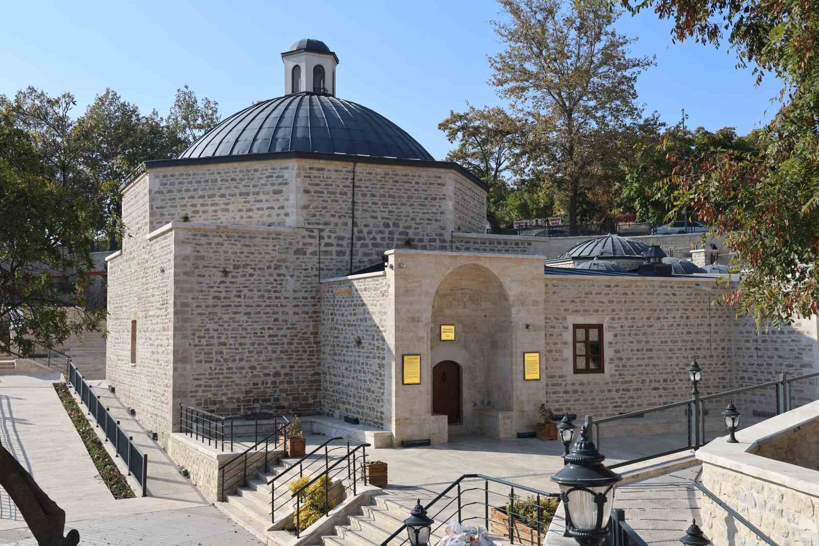 Dört asırlık Hoca Hasan Hamamını 1 yılda, çok sayıda  kişi ziyaret etti