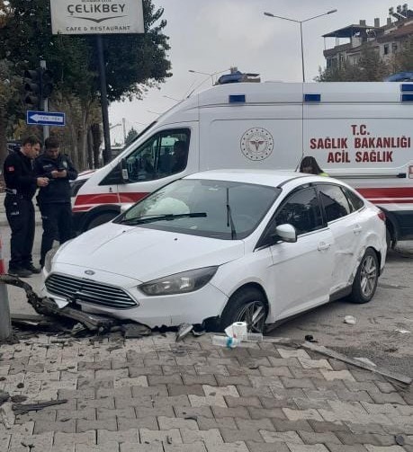 Elazığ’da kaza: 2 yaralı