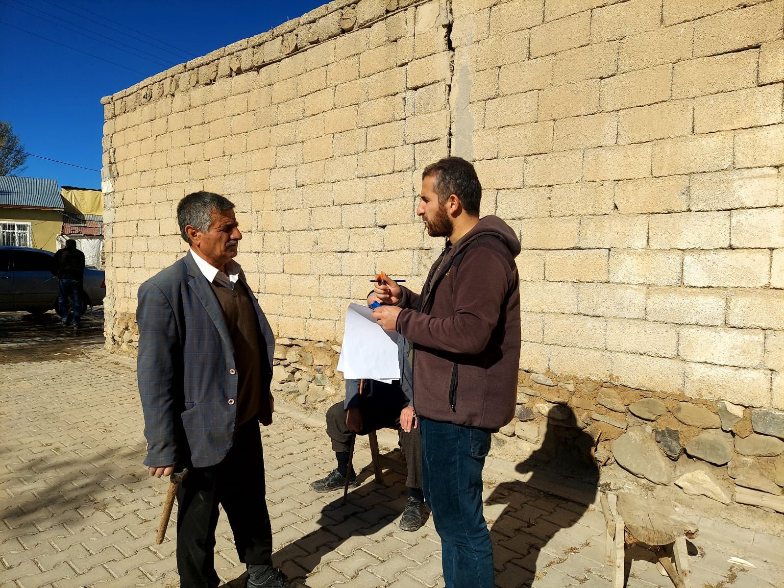 Gürpınar’da yaşayan vatandaşlara kanser taraması yapıldı