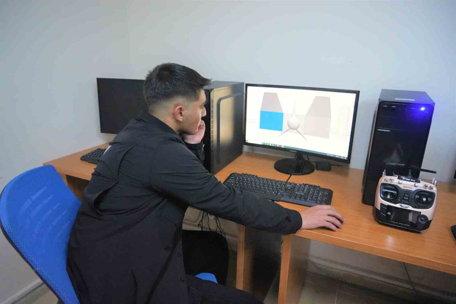 Genç girişimciden yerli SİHA projesi