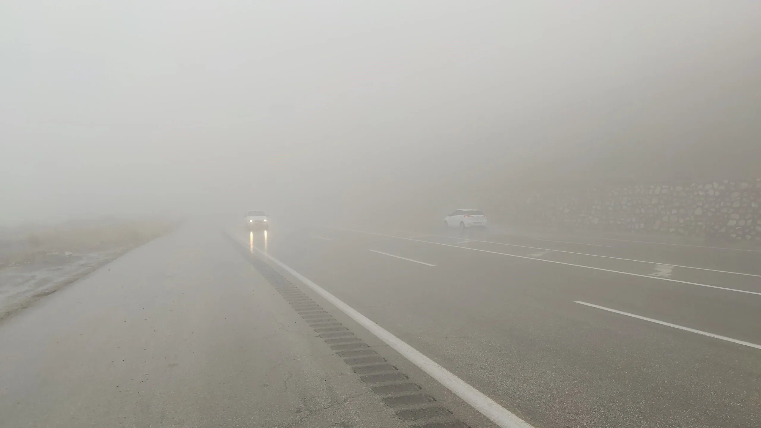 Van’da bugün hava durumu alarm veriyor: Sis ve buzlanmaya dikkat!