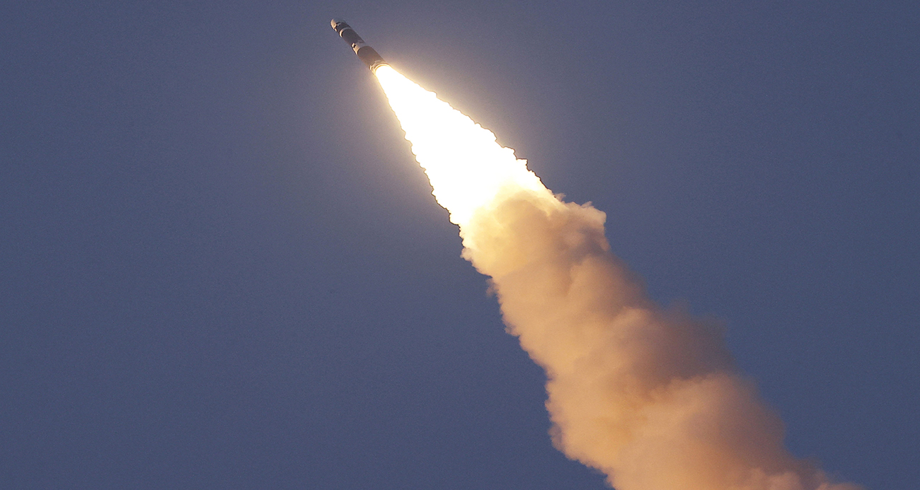 Kuzey Kore: “Dünyanın en güçlü stratejik füzesi Hwasong-19 başarıyla test edildi”