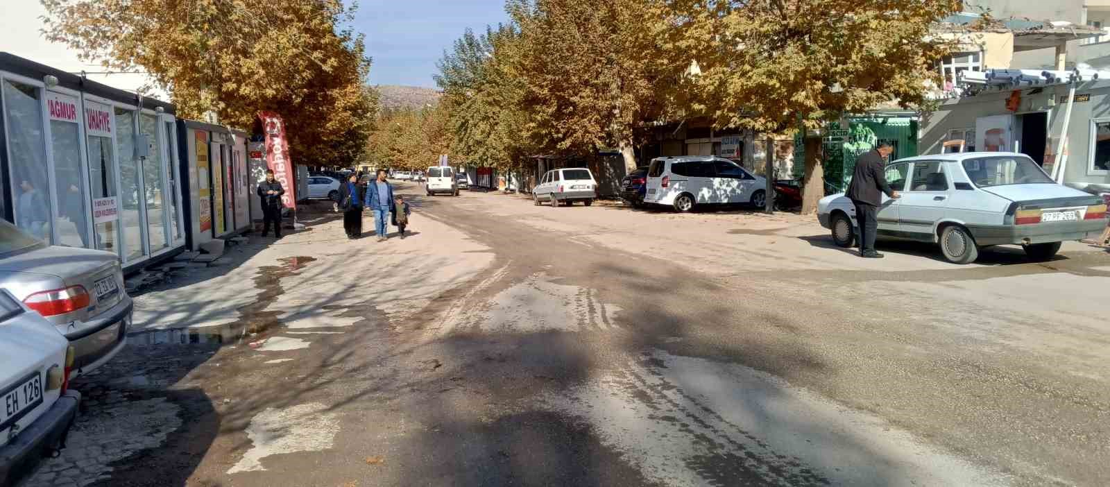 Malatya 4.9  şiddetinde deprem! Sarsıntı çevre illerde de hissedildi