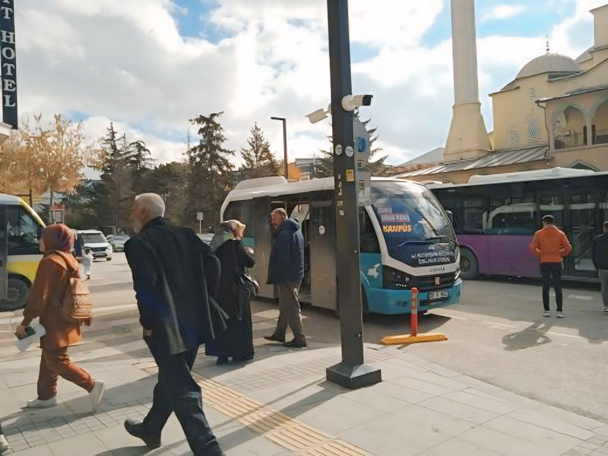 Vanlıların otobüs çilesi bitmiyor