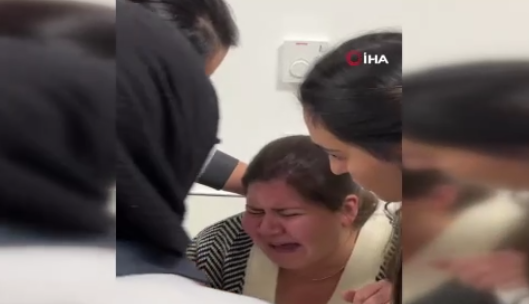 Hastanede yapılan tatbikatta kendini rolünü fazla kaptırdı