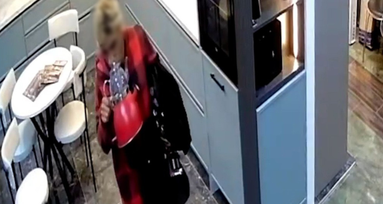 İlginç hırsızlık olayı: Koklaya koklaya çaydanlığı böyle çaldı